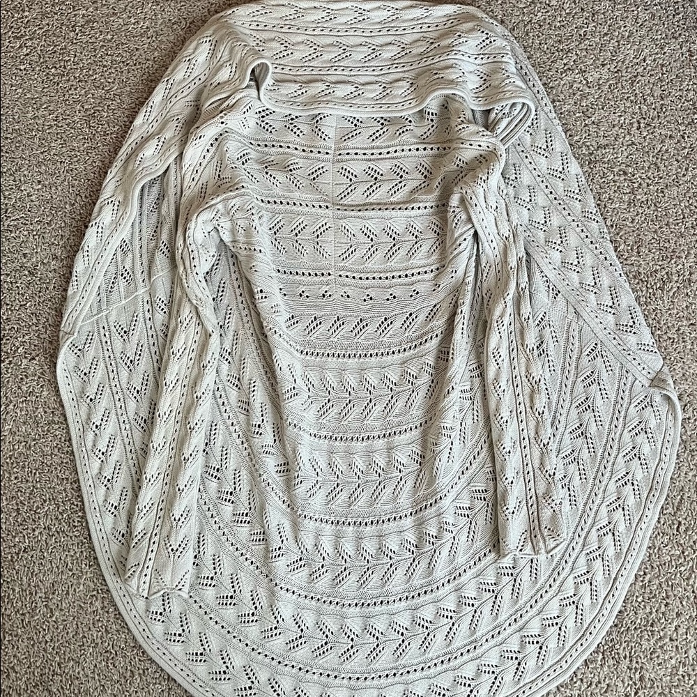 Classic CABi Circle Sweater - Picture 2 of 3